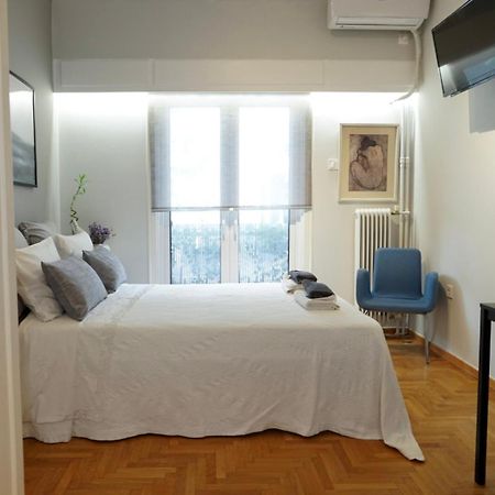 Comfy Studio Apartment Very Close To City Centre Афины Экстерьер фото