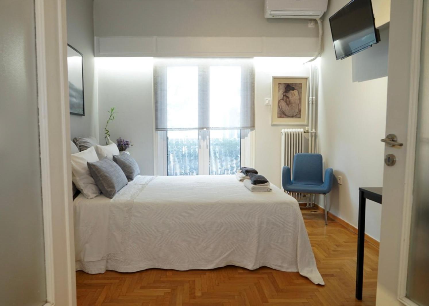 Comfy Studio Apartment Very Close To City Centre Афины Экстерьер фото