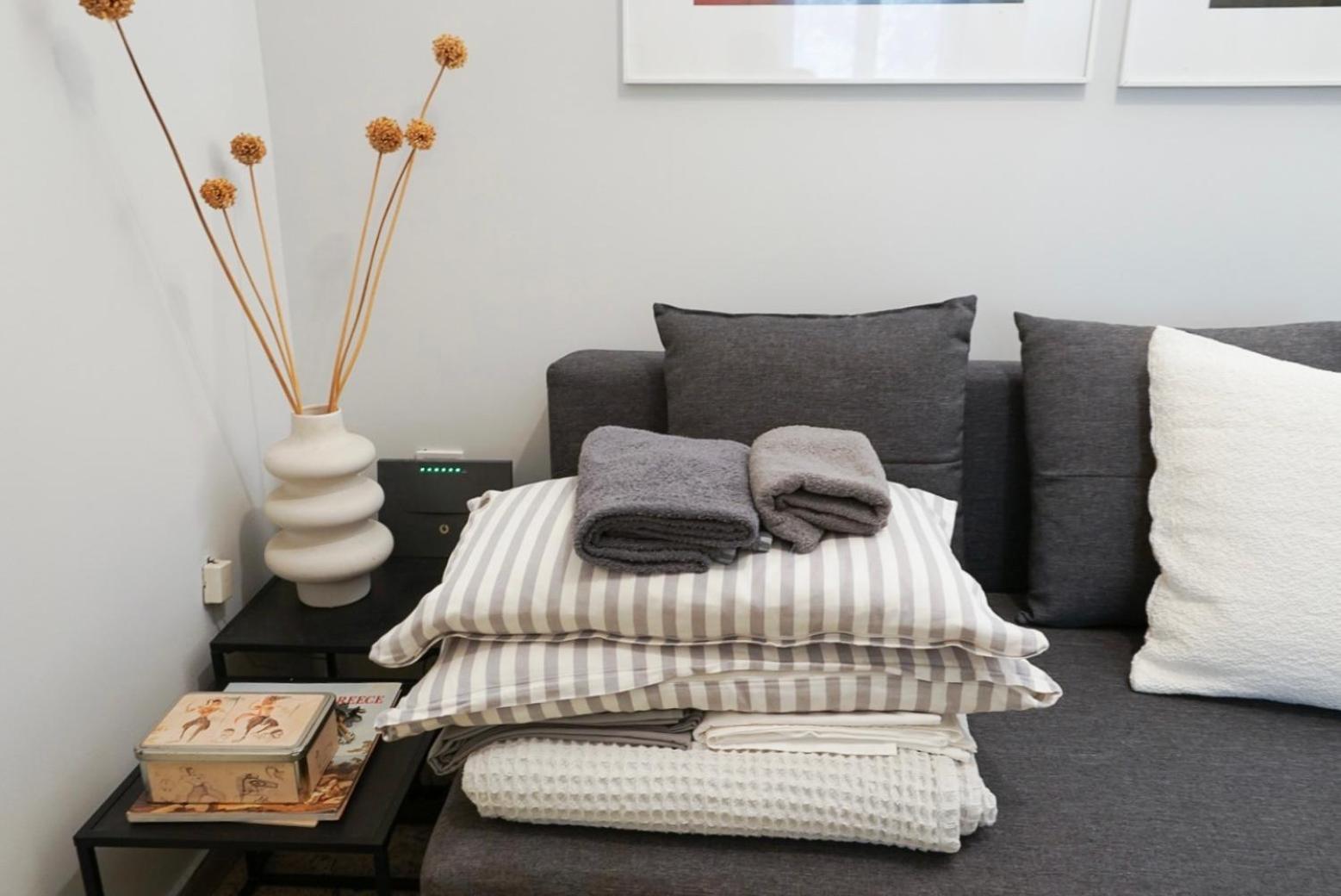 Comfy Studio Apartment Very Close To City Centre Афины Экстерьер фото